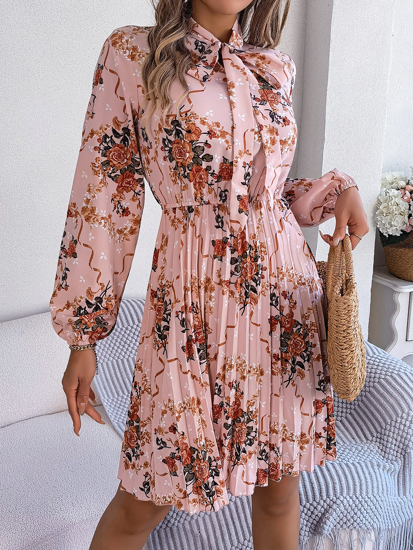 Elegant Floral Tie-Waist Long Sleeve Pleated Maxi Dress