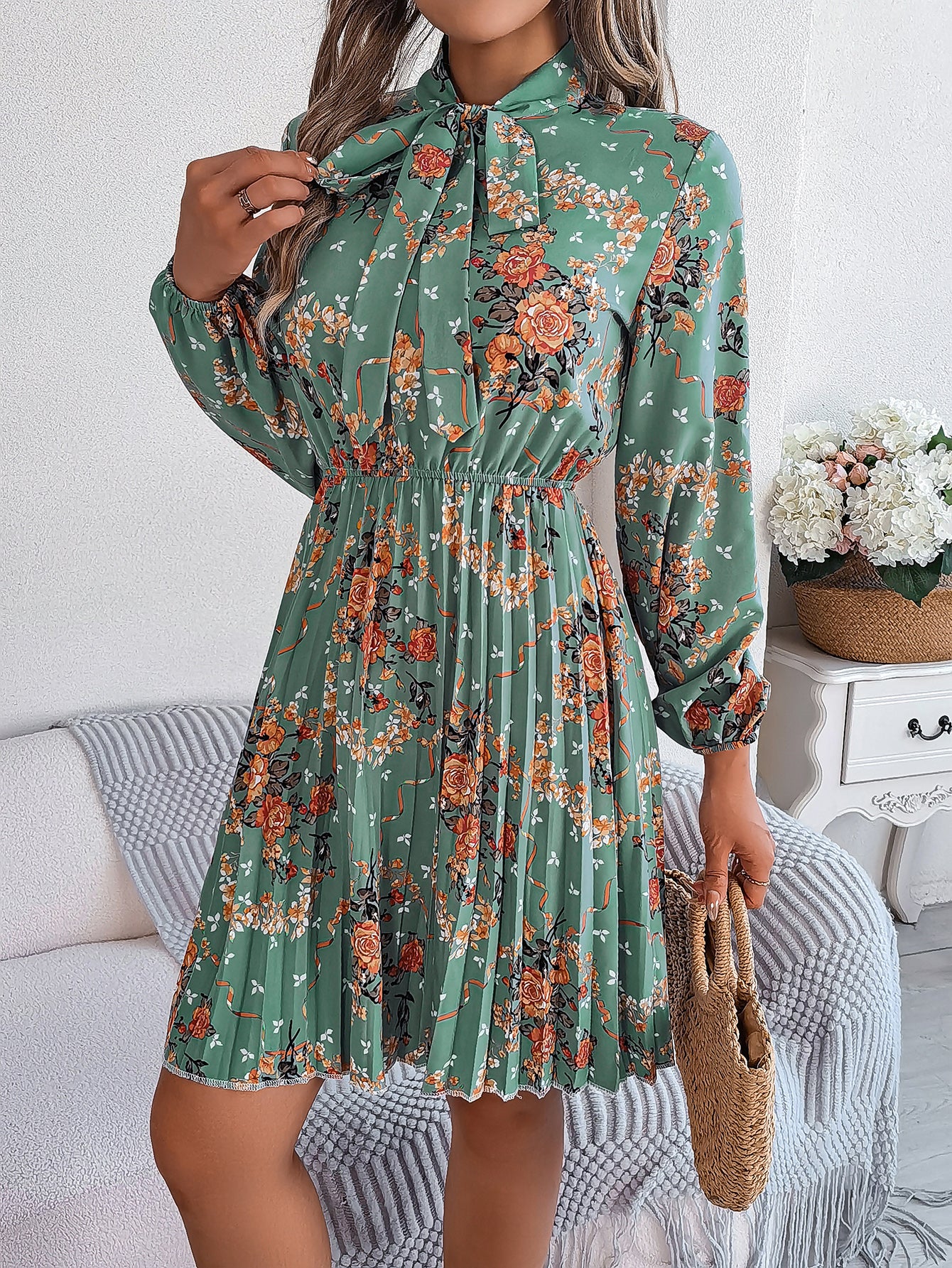 Elegant Floral Tie-Waist Long Sleeve Pleated Maxi Dress